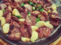 -老东镇啤酒屋海鲜加工·蒸汽海鲜·海鲜烧烤(台东店)