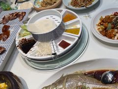 -羲和雅苑•北京烤鸭(陆家嘴中心店)