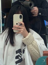 -PE SALON