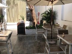 -Mark&Mars Restaurant