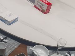 -小渔莊•地道胶东菜(旅游路万象省博物馆店)