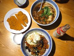 -沪西老弄堂面馆(定西路店)