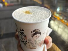 -茶颜悦色(嘉顿新天地店)