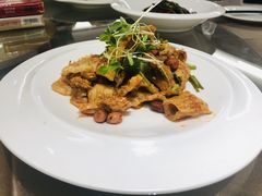 -南京悦客假日酒店