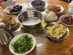 -芦茨金富饭庄·25年老字号·专做稻草鸡