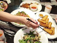 -新白鹿餐厅(百联中环店)