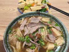 -清真·白家牛肉罩火烧老店(育才街店)