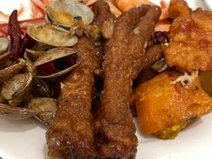 -东方红海鲜百汇(国际大厦店)