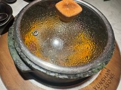 -芸山季·云南山珍菌火锅(人民广场来福士店)