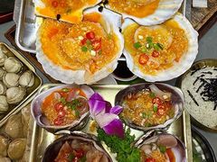 -围炉肉舍•炭烤活鳗•丹东海鲜烤肉(步行街店)