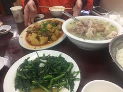 -荣生萝卜汤饭店