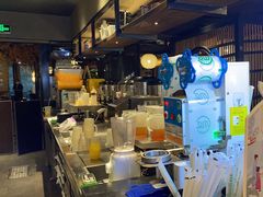 -湊湊火锅·茶憩(上海合生汇店)