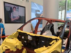 -TESLA 特斯拉(广州天环广场体验店)