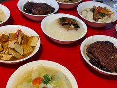 -蓝田九大碗民俗食府(蓝田店)
