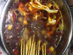 -川人百味·水煮活鱼(赛罕万达店)