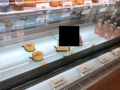 面包甜点陈列柜-科学家咖啡(海岸城店)