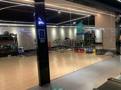-懒人Club健身(卓越时代广场店)
