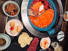 -吼堂老火锅(湖滨银泰in77店)