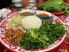 -闯关东东北农家菜(崂山石老人店)