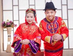 点击看大图 -蒙娜丽莎婚纱摄影(鲁邦店)