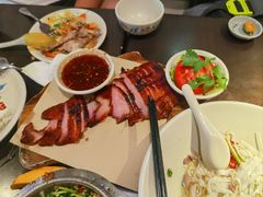 -大头虾越式风味餐厅(光明广场店)