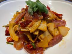 -东家小院金汤酸菜鱼(南阳路店)