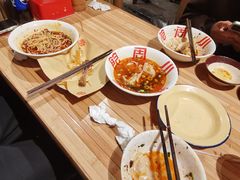 -周小波重庆小面·重庆名小吃(邹容路店)