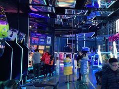 -世代星球·保龄球·镭战真人CS·团建(杨浦店)