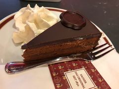 -Cafe Sacher(WIEN)