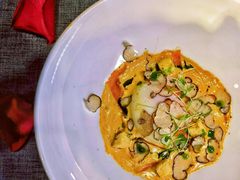 -弦月窗LUNETTE BY AMANDA(复兴路店)