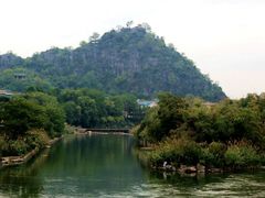 -叠彩山景区