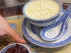-广信牛奶甜品世家(台东店)