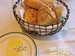餐前包-Wolfgang’s Steakhouse 沃夫冈牛排馆(上海白玉兰广场店)