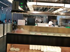 -捞王锅物料理(上海世茂广场店)