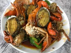 -臻鲜燕海鲜融合餐厅(金陵style店)