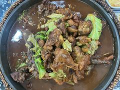 -八两八金·莱芜特色炒鸡(市南漳浦路店)