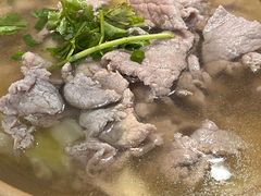 -冯烫烫跷脚牛肉·川菜小馆(武胜西街店)
