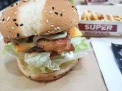 -牛纽塔·牛人堡(群众路店)
