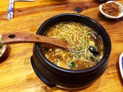 -满园烤鸭·春饼(太原街万达店)