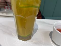 -楚山晓·湖北菜(武汉光谷K11店)