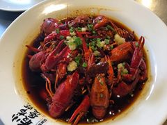 -龙巢盱眙龙虾·牛蛙·烧烤宵夜(八卦岭店)