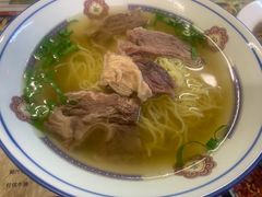 -七爷清汤腩·港式餐厅(金狮广场店)