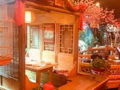 -红色根据地文化主题酒店(太湖街店)