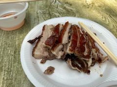 -四更周店烤乳猪