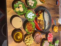 -烂摊摊火锅集市(河北总店)
