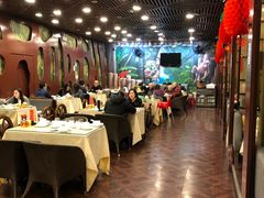 大堂-东四民芳餐厅(世茂工三店)