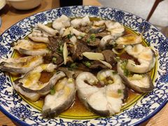 蕈油蒸河鳗鱼-得意楼蒸菜馆