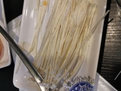 -楼外楼大刀肉传统火锅(西安大路店)