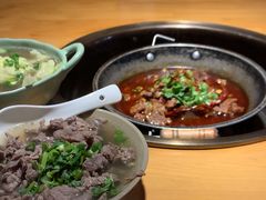 -大众跷脚牛肉馆·非遗传承单位(峨眉山店)