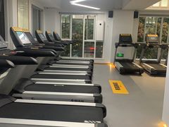 -超鹿运动(五四路恒力城店)